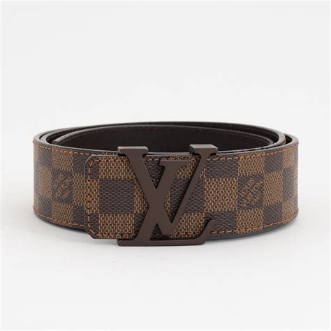 size 90 Louis Vuitton belt